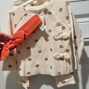 Mud Pie Cream Pumpkin Print Long Sleeve Shirt with Orange Headband
